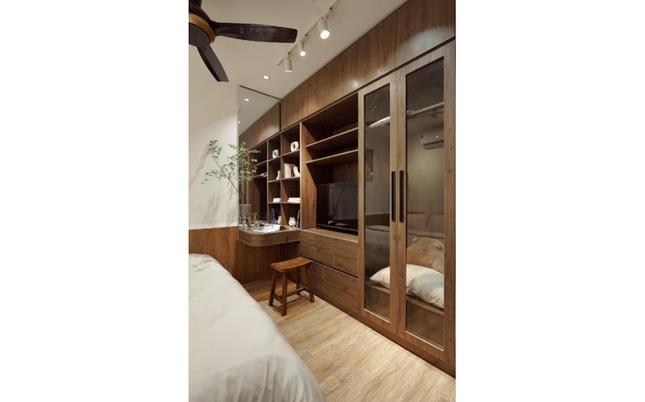 Bán Nhà MtKD Đường Gò Xoài, Đường 6m Ô Tô, Nhà Đẹp 4 Tầng. Chỉ 5 Tỷ
